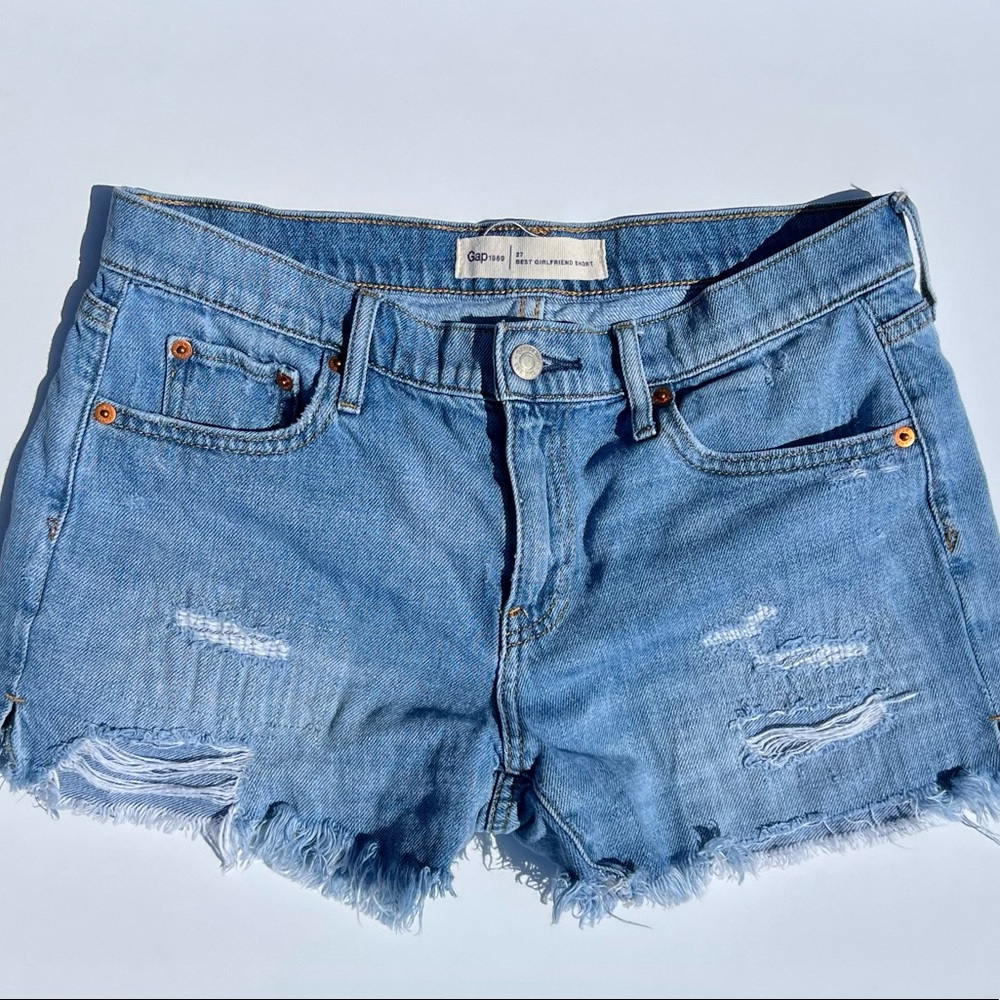 Gap Best Girlfriend shorts, distressed/jean, size 27